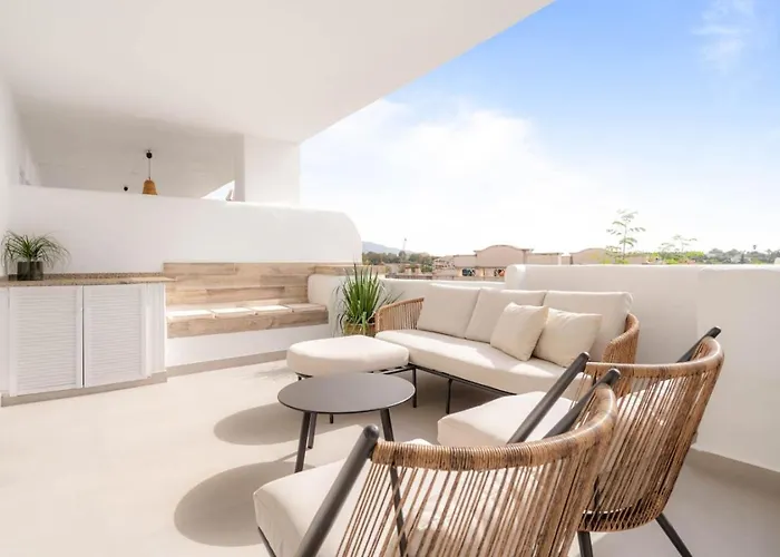 Casa Seaview Lunymar 2 Apartment Estepona